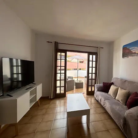 Apartment In Colina 2, Cristianos K105