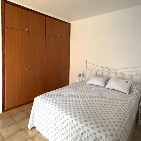 Apartment In Colina 2, Cristianos K105