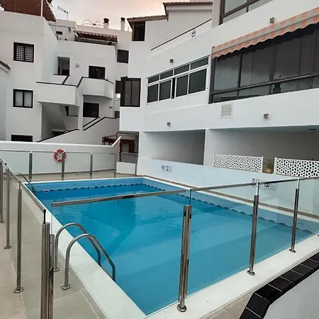 In Colina 2, Cristianos K105 Apartment